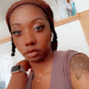 Meet your Posher, Nika